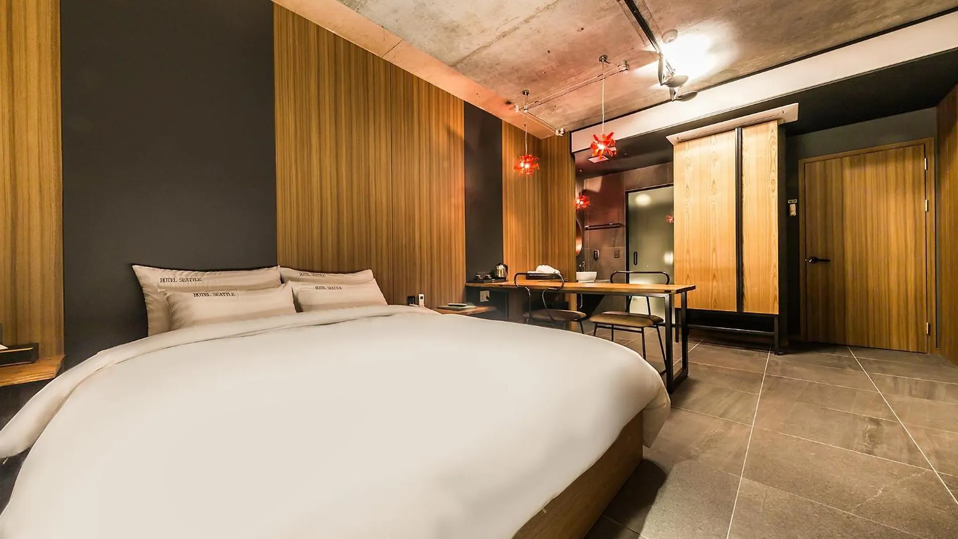 Incheon Airport Hotel Seattle 3*,  South Korea