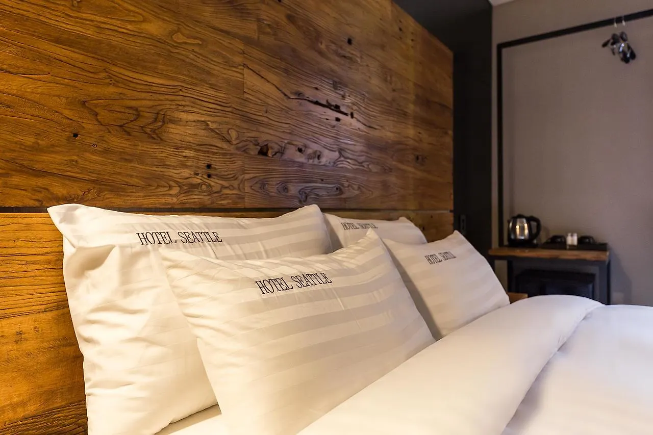 Incheon Airport Hotel Seattle 3*,  韓国